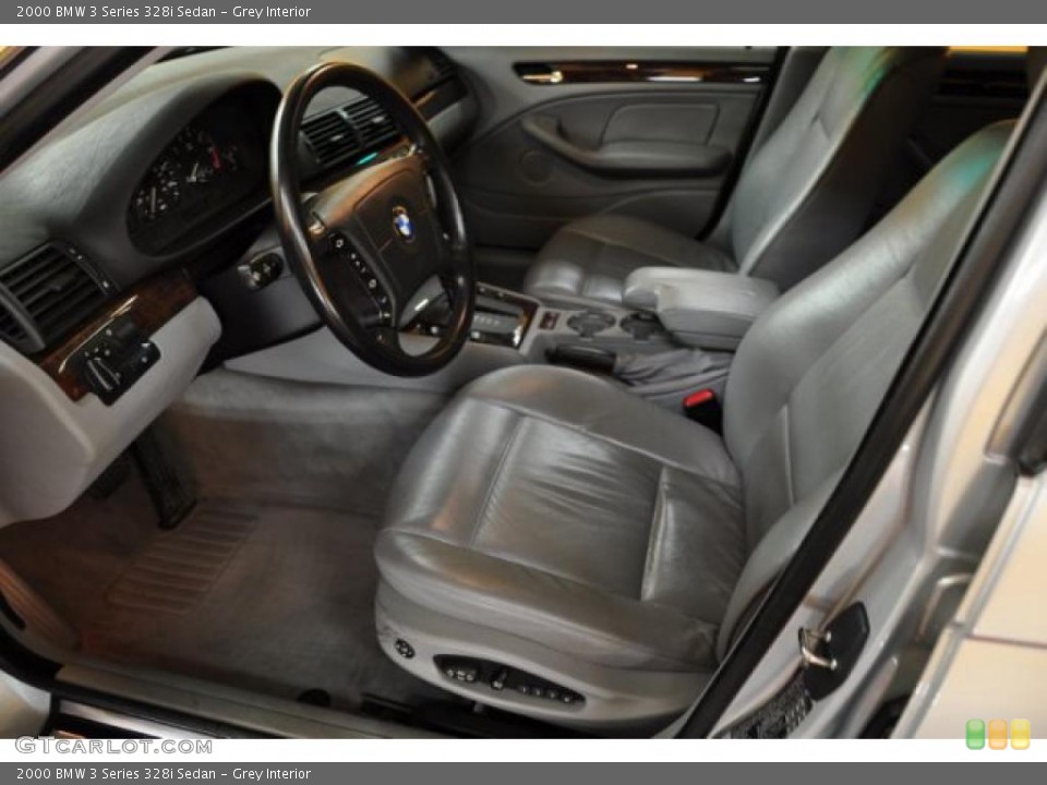 Grey Interior Photo for the 2000 BMW 3 Series 328i Sedan #49020836