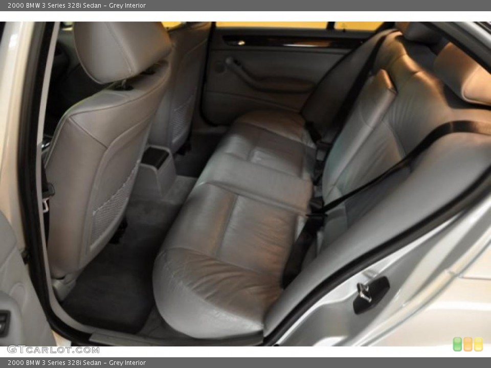 Grey Interior Photo for the 2000 BMW 3 Series 328i Sedan #49020848