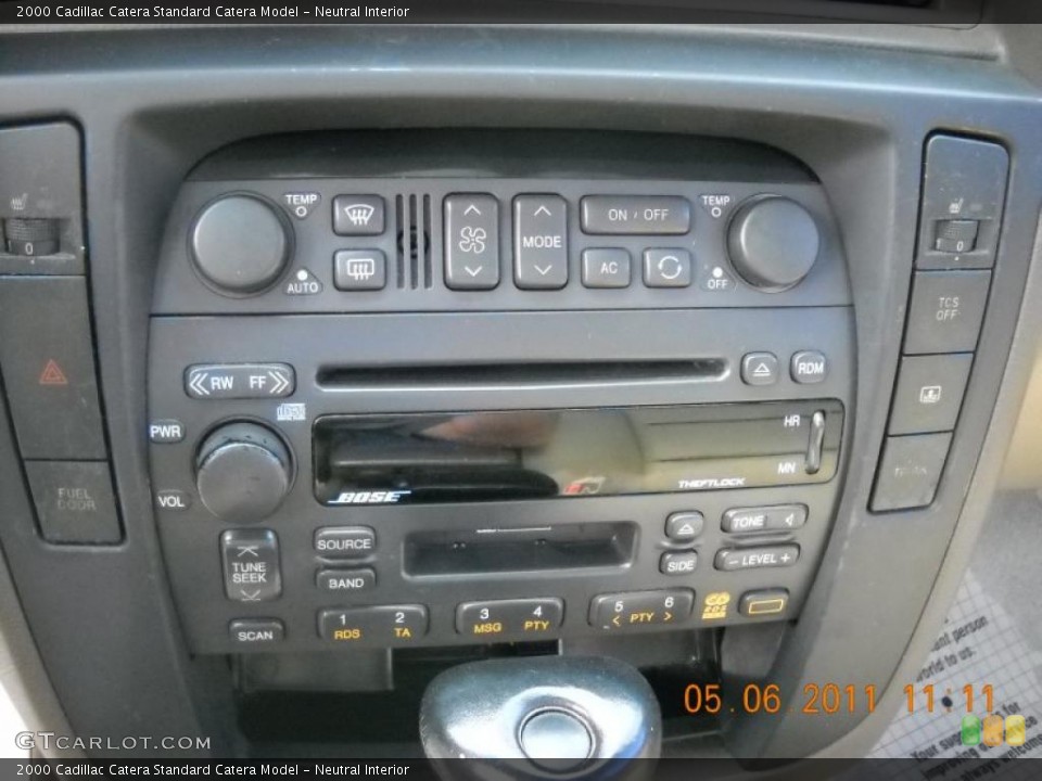 Neutral Interior Controls for the 2000 Cadillac Catera  #49038924