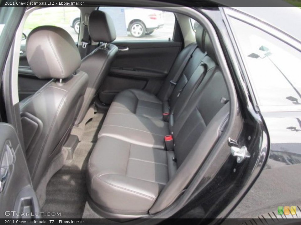 Ebony Interior Photo for the 2011 Chevrolet Impala LTZ #49039659