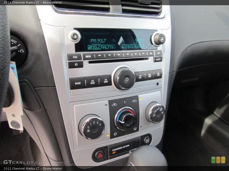 Ebony Interior Controls for the 2011 Chevrolet Malibu LT #49039830