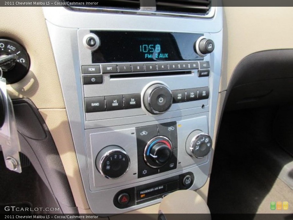 Cocoa/Cashmere Interior Controls for the 2011 Chevrolet Malibu LS #49040946