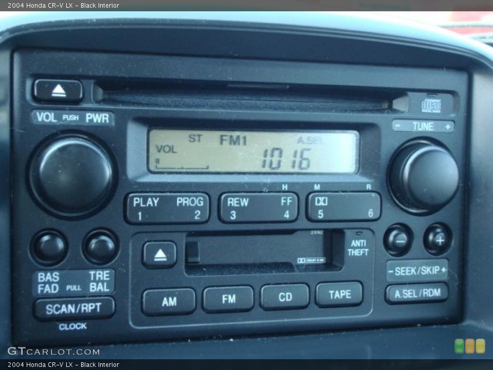 Black Interior Controls for the 2004 Honda CR-V LX #49055971