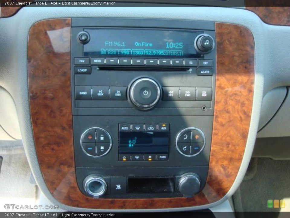 Light Cashmere/Ebony Interior Controls for the 2007 Chevrolet Tahoe LT 4x4 #49056608