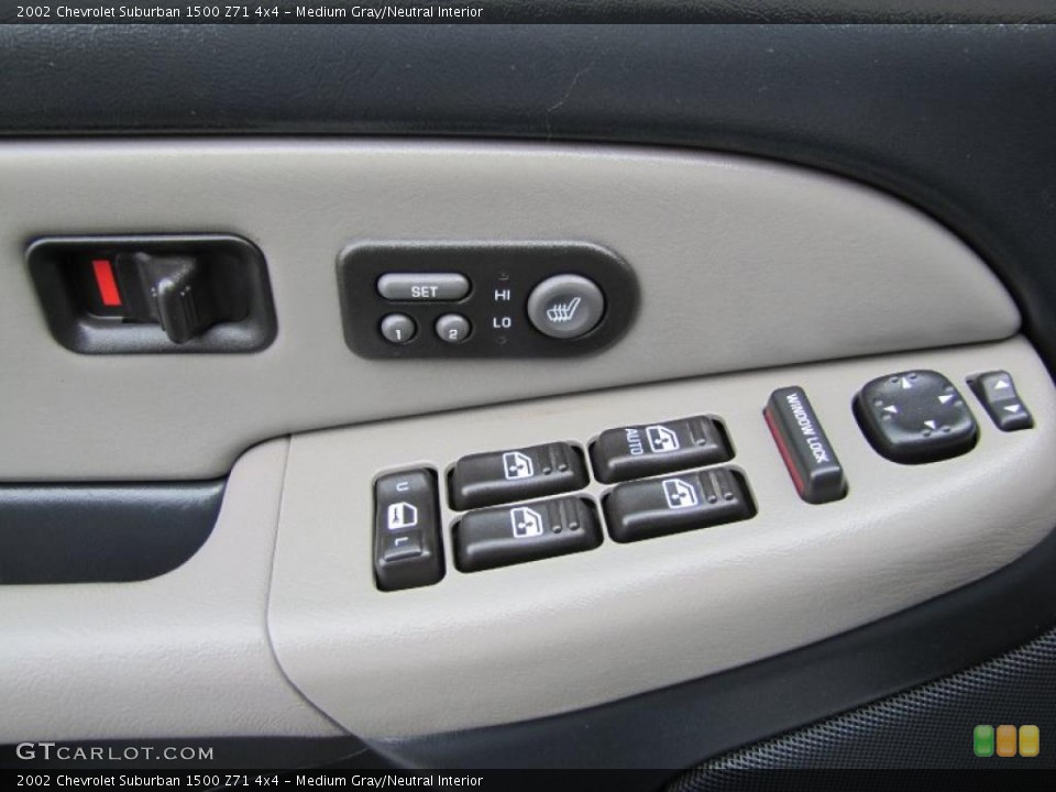 Medium Gray/Neutral Interior Controls for the 2002 Chevrolet Suburban 1500 Z71 4x4 #49058966
