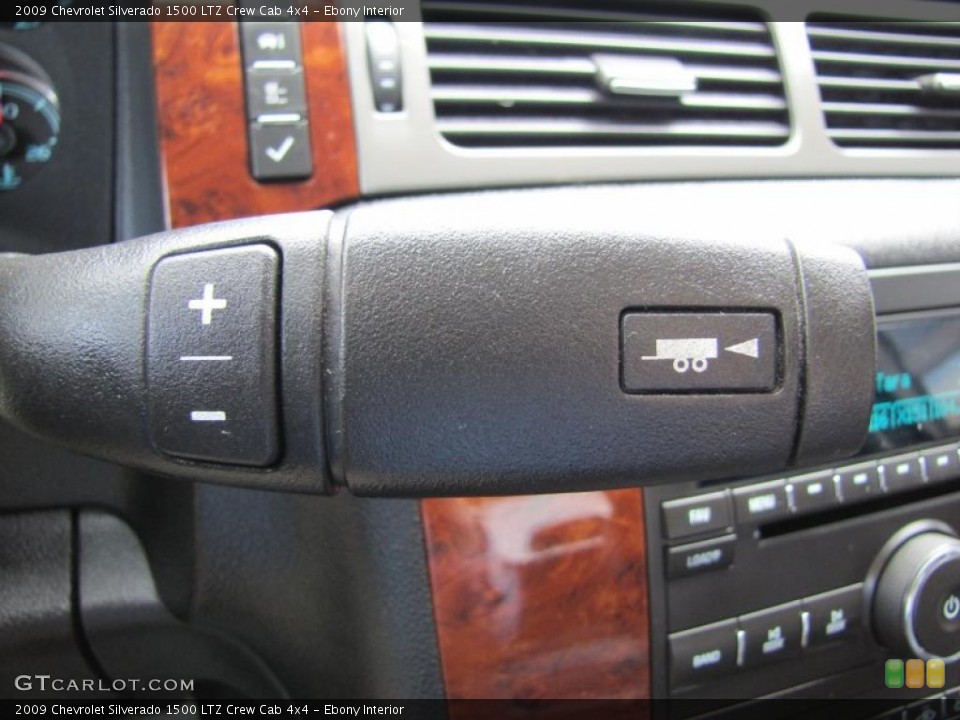 Ebony Interior Transmission for the 2009 Chevrolet Silverado 1500 LTZ Crew Cab 4x4 #49059545