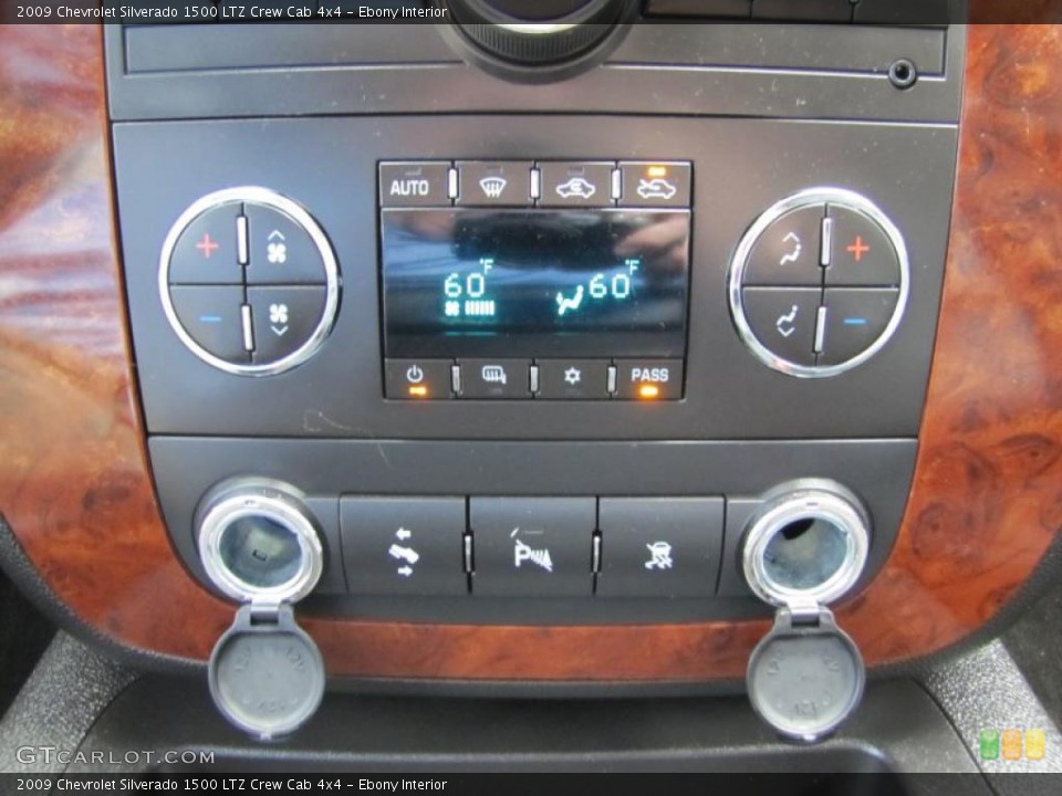 Ebony Interior Controls for the 2009 Chevrolet Silverado 1500 LTZ Crew Cab 4x4 #49059626