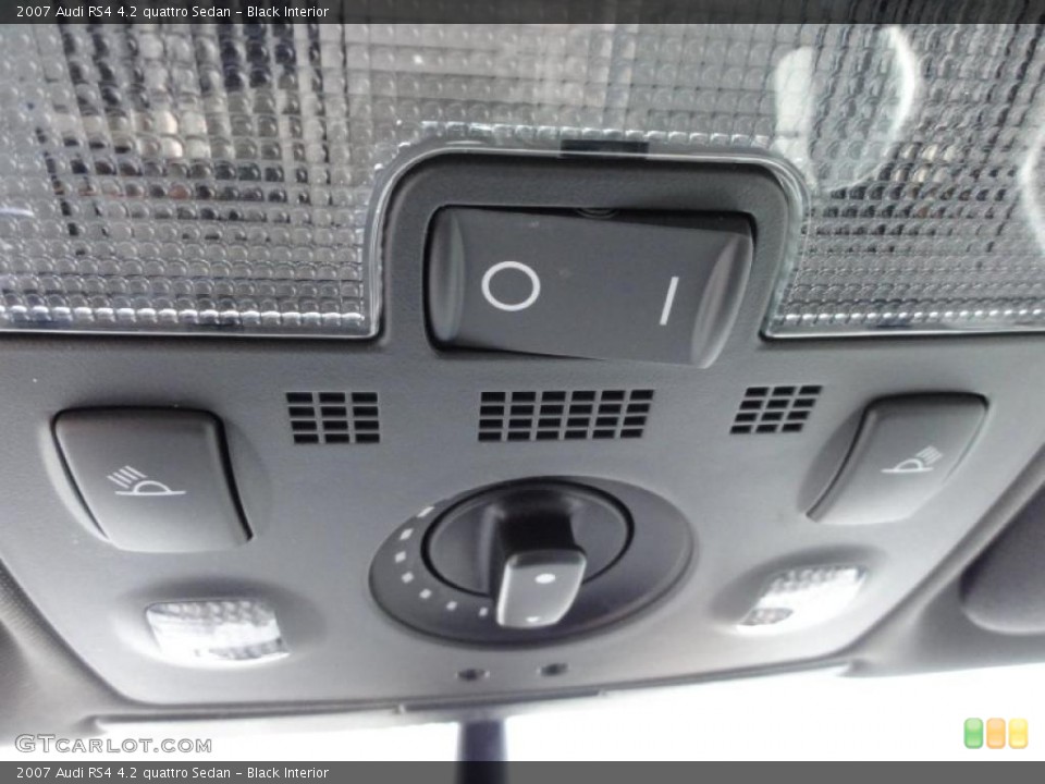 Black Interior Controls for the 2007 Audi RS4 4.2 quattro Sedan #49059692