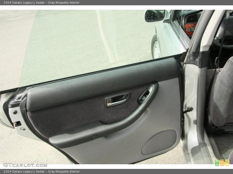Gray Moquette Interior Door Panel for the 2004 Subaru Legacy L Sedan #49061792