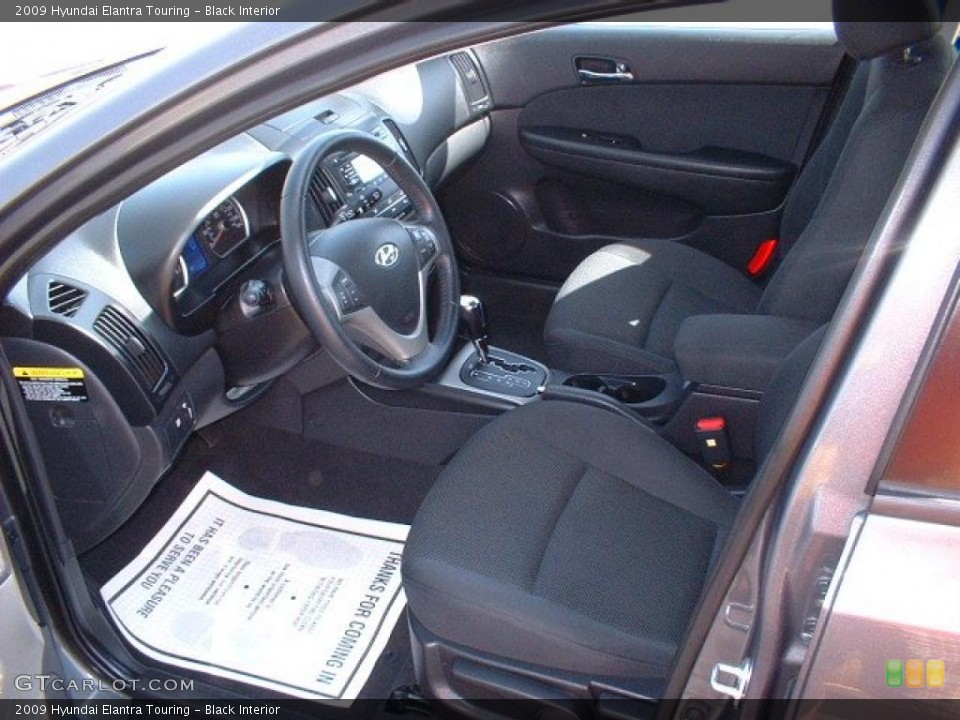 Black Interior Photo for the 2009 Hyundai Elantra Touring #49063115