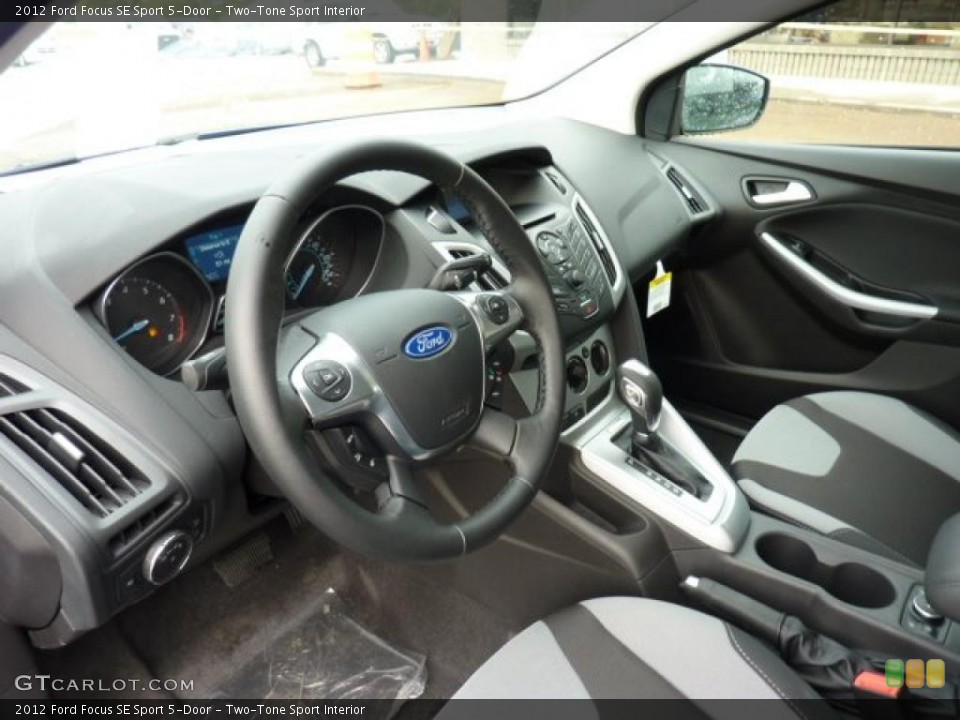 Two-Tone Sport Interior Dashboard for the 2012 Ford Focus SE Sport 5-Door #49065410