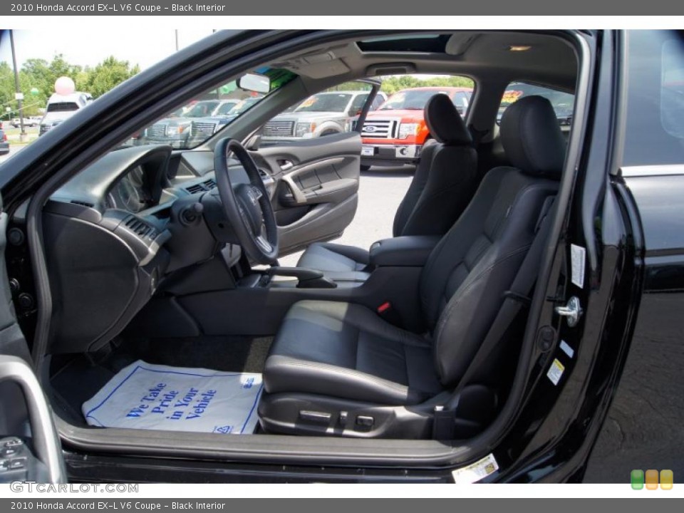 Black Interior Photo for the 2010 Honda Accord EX-L V6 Coupe #49075382
