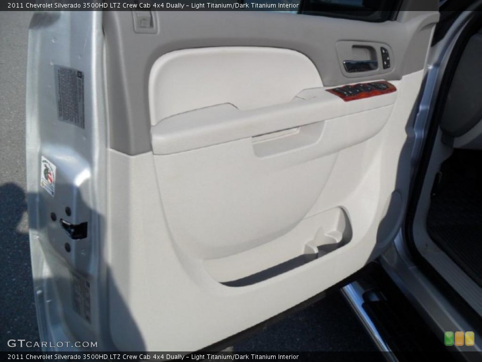 Light Titanium/Dark Titanium Interior Door Panel for the 2011 Chevrolet Silverado 3500HD LTZ Crew Cab 4x4 Dually #49075718