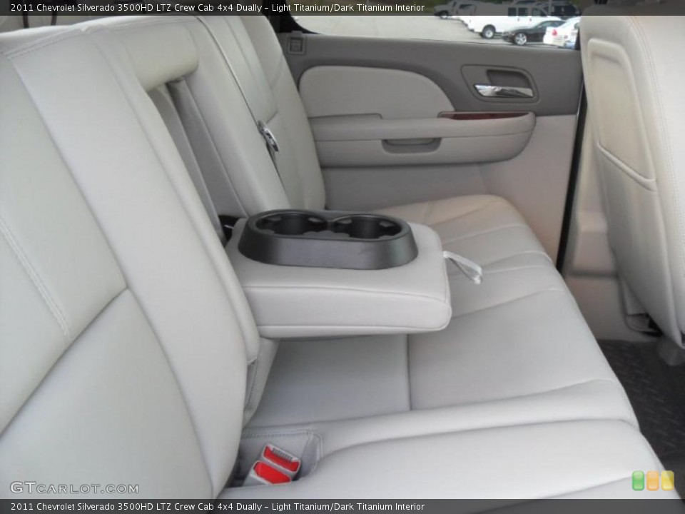 Light Titanium/Dark Titanium Interior Photo for the 2011 Chevrolet Silverado 3500HD LTZ Crew Cab 4x4 Dually #49075889