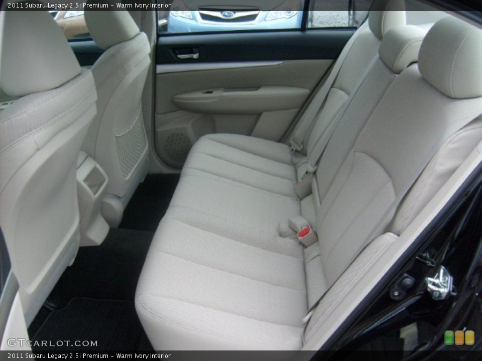 Warm Ivory Interior Photo for the 2011 Subaru Legacy 2.5i Premium #49077947
