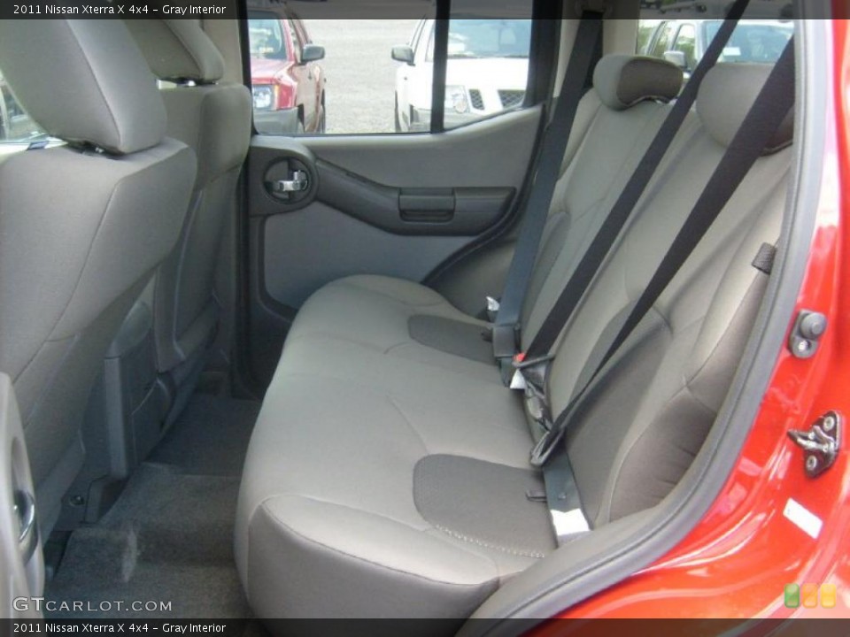 Gray Interior Photo for the 2011 Nissan Xterra X 4x4 #49081511