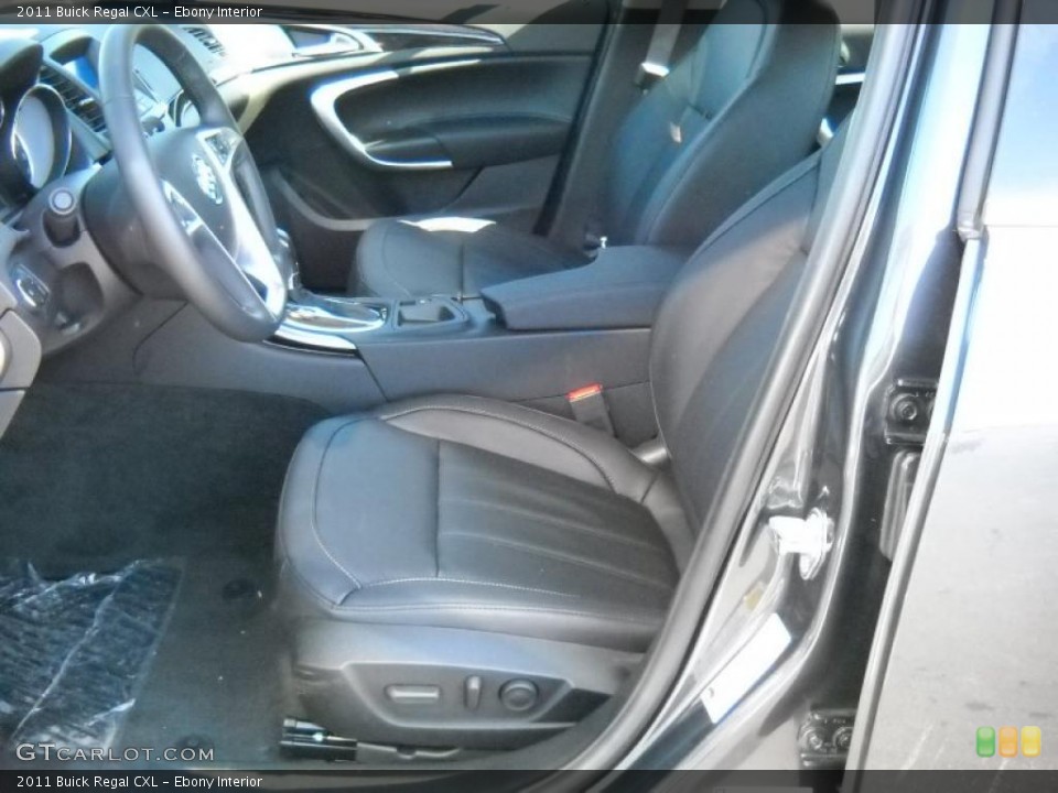 Ebony Interior Photo for the 2011 Buick Regal CXL #49092887
