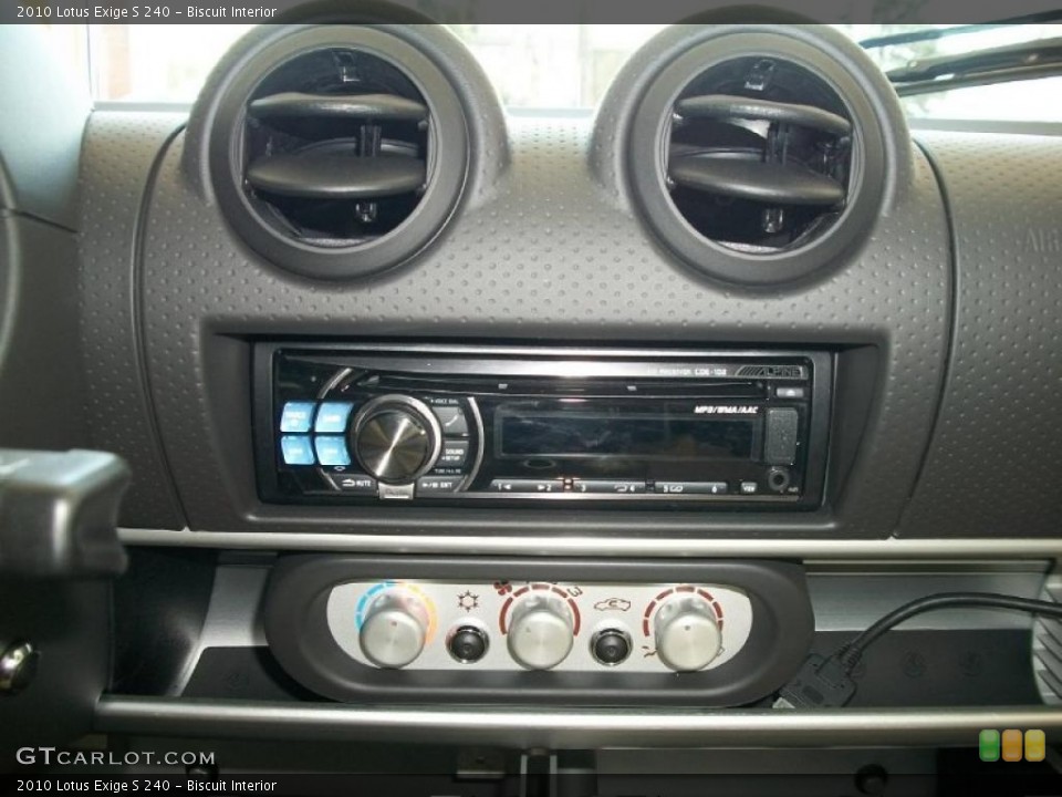 Biscuit Interior Controls for the 2010 Lotus Exige S 240 #49099034