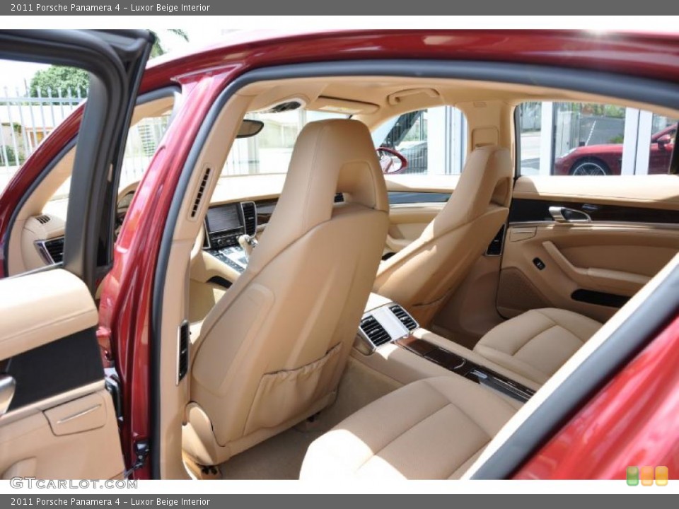 Luxor Beige Interior Photo for the 2011 Porsche Panamera 4 #49099277