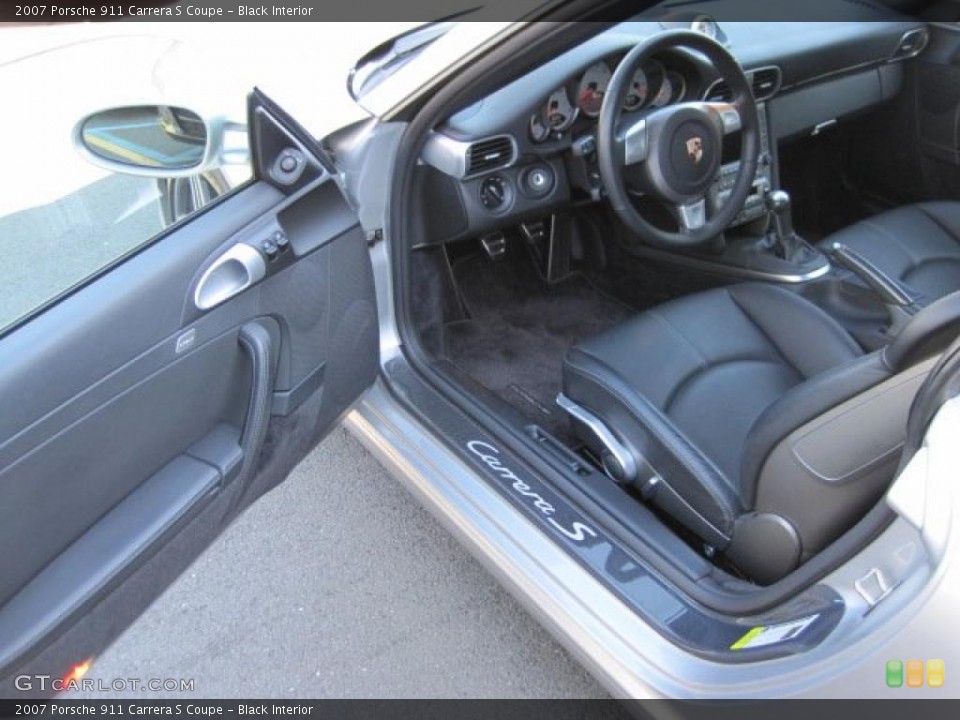 Black Interior Photo for the 2007 Porsche 911 Carrera S Coupe #49105826