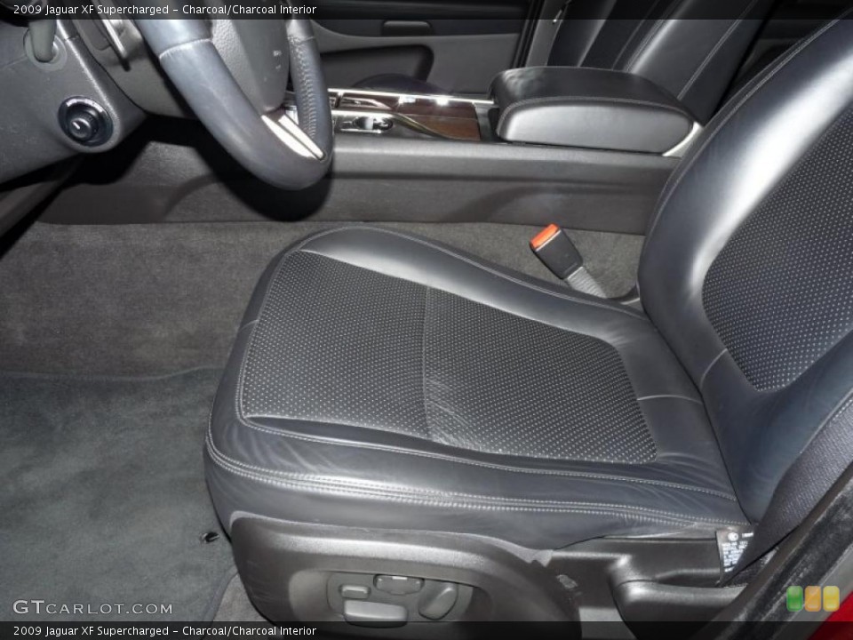 Charcoal/Charcoal Interior Photo for the 2009 Jaguar XF Supercharged #49111265