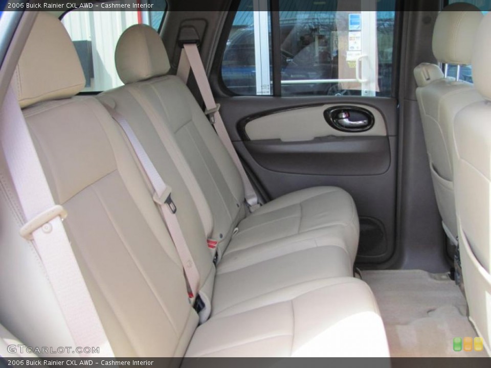Cashmere Interior Photo for the 2006 Buick Rainier CXL AWD #49118498