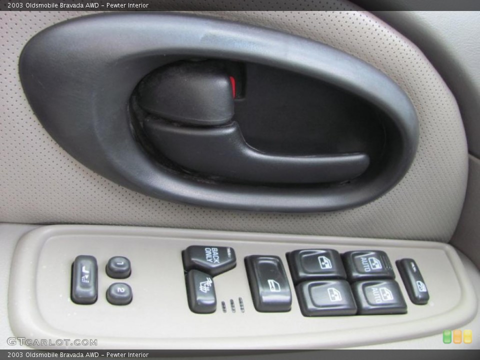 Pewter Interior Controls for the 2003 Oldsmobile Bravada AWD #49118732