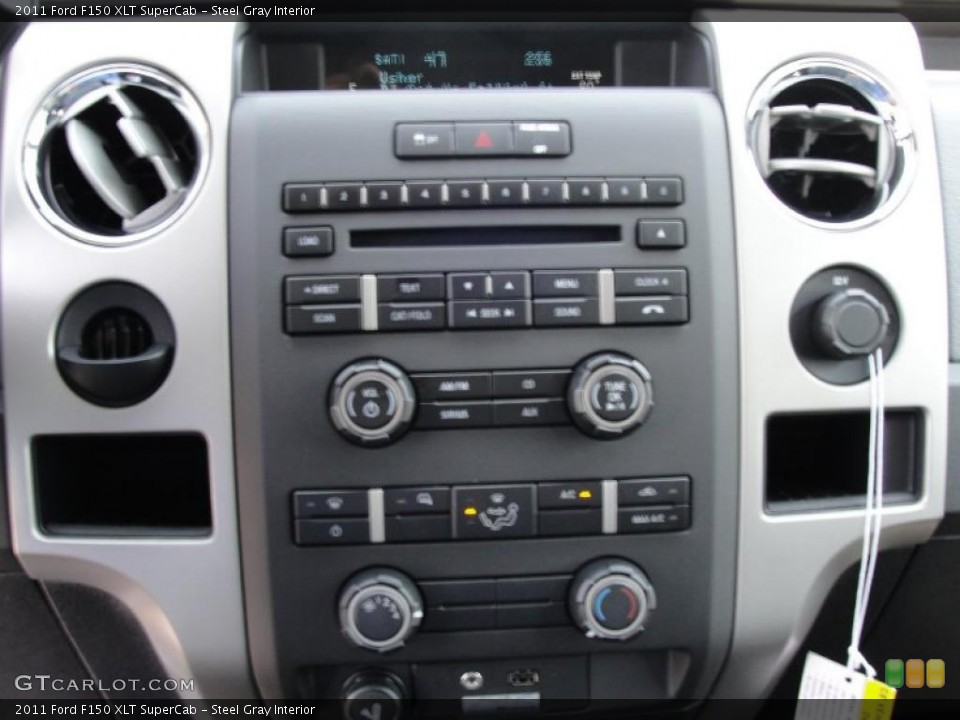 Steel Gray Interior Controls for the 2011 Ford F150 XLT SuperCab #49121945