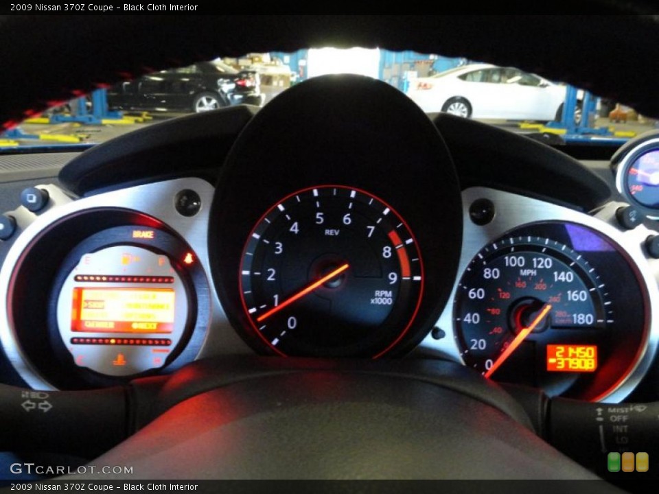 Black Cloth Interior Gauges for the 2009 Nissan 370Z Coupe #49122425