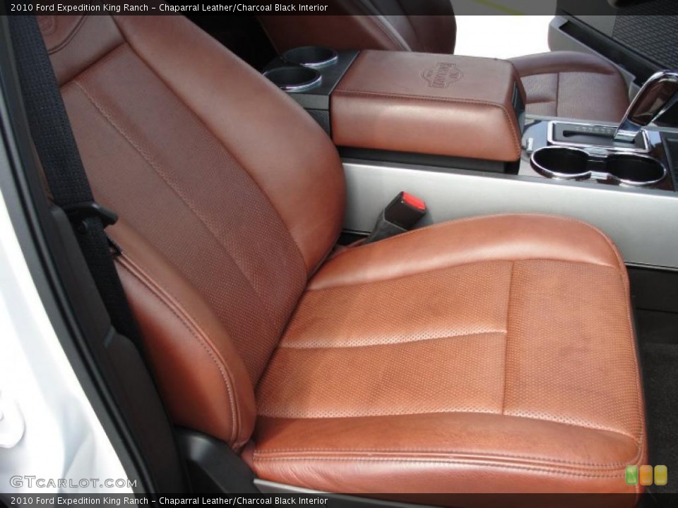 Chaparral Leather/Charcoal Black Interior Photo for the 2010 Ford Expedition King Ranch #49128845