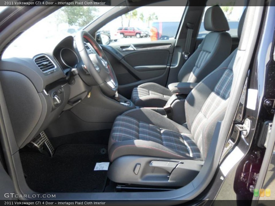 Interlagos Plaid Cloth Interior Photo for the 2011 Volkswagen GTI 4 Door #49131089