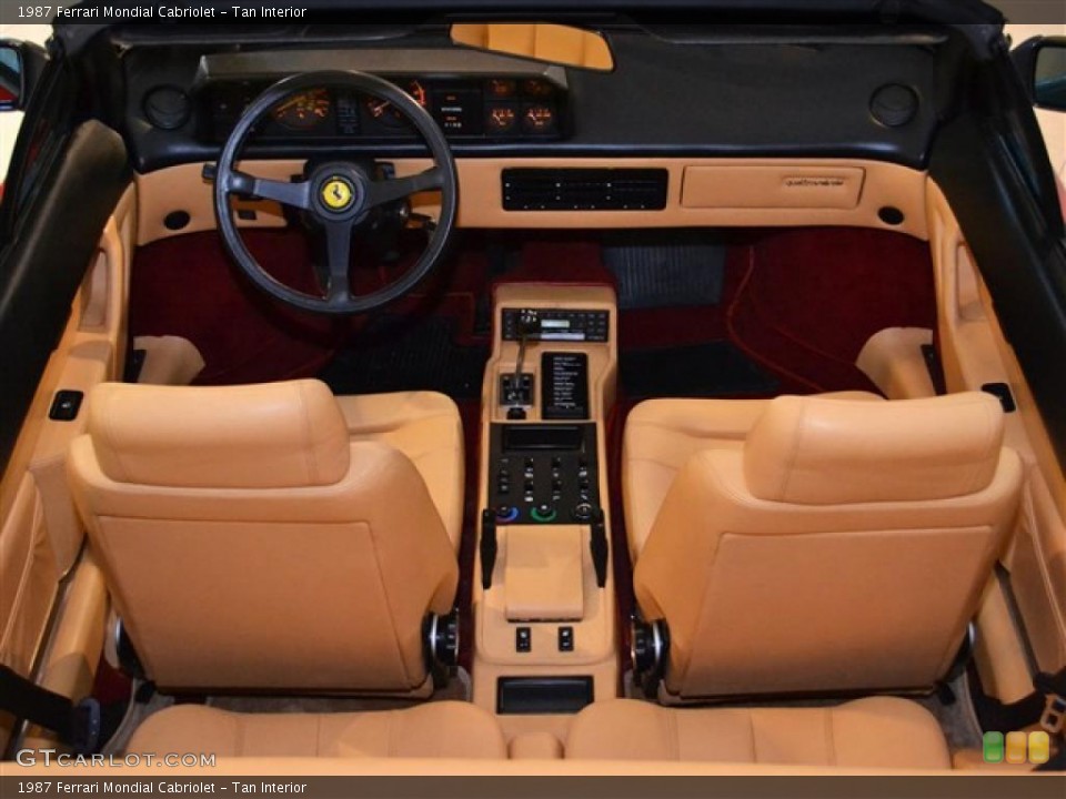 Tan Interior Photo for the 1987 Ferrari Mondial Cabriolet #49138076