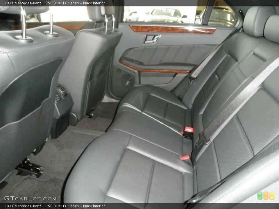 Black Interior Photo for the 2011 Mercedes-Benz E 350 BlueTEC Sedan #49156916