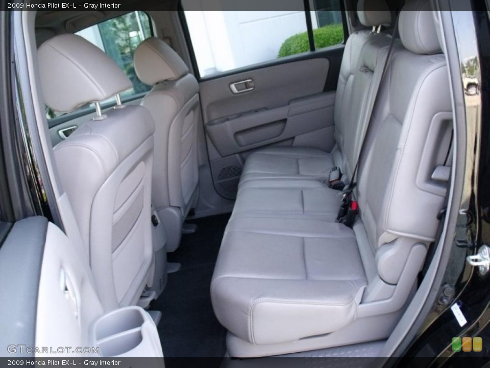 Gray Interior Photo for the 2009 Honda Pilot EX-L #49163798