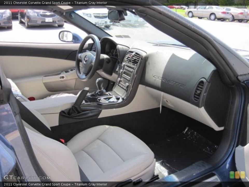 Titanium Gray Interior Photo for the 2011 Chevrolet Corvette Grand Sport Coupe #49165418