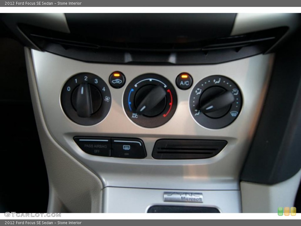 Stone Interior Controls for the 2012 Ford Focus SE Sedan #49168367