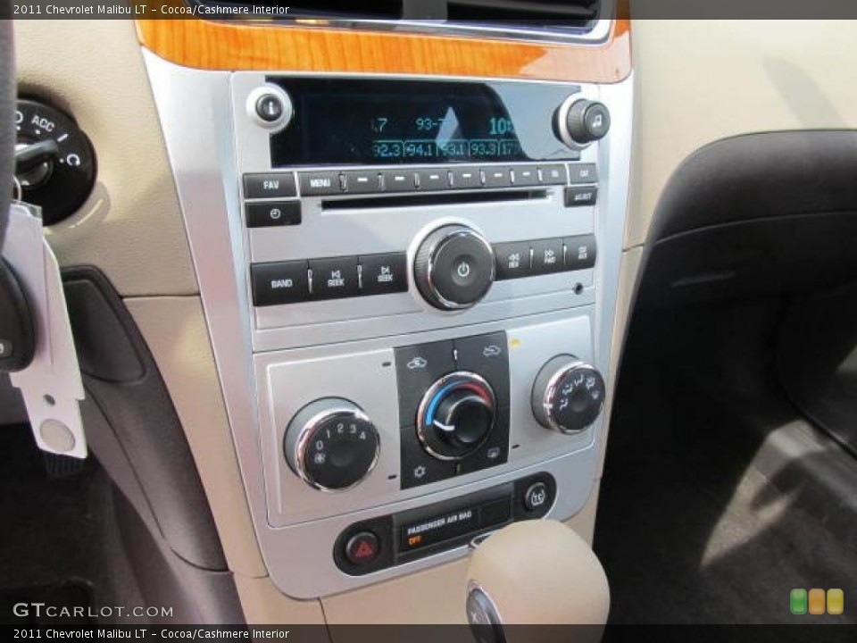 Cocoa/Cashmere Interior Controls for the 2011 Chevrolet Malibu LT #49169846