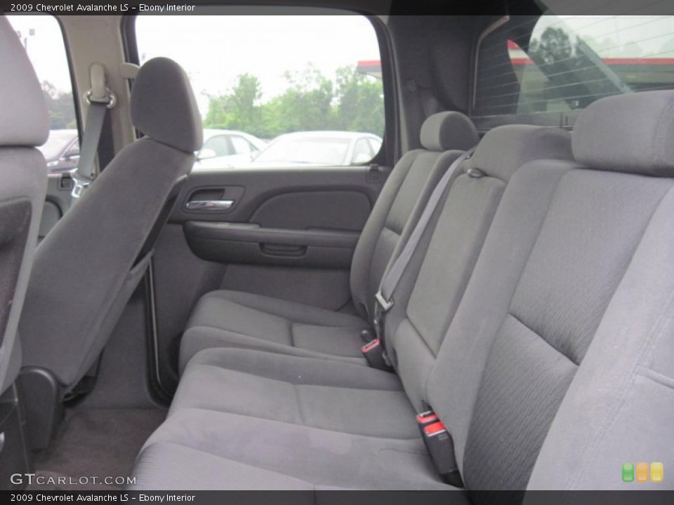 Ebony Interior Photo for the 2009 Chevrolet Avalanche LS #49176188