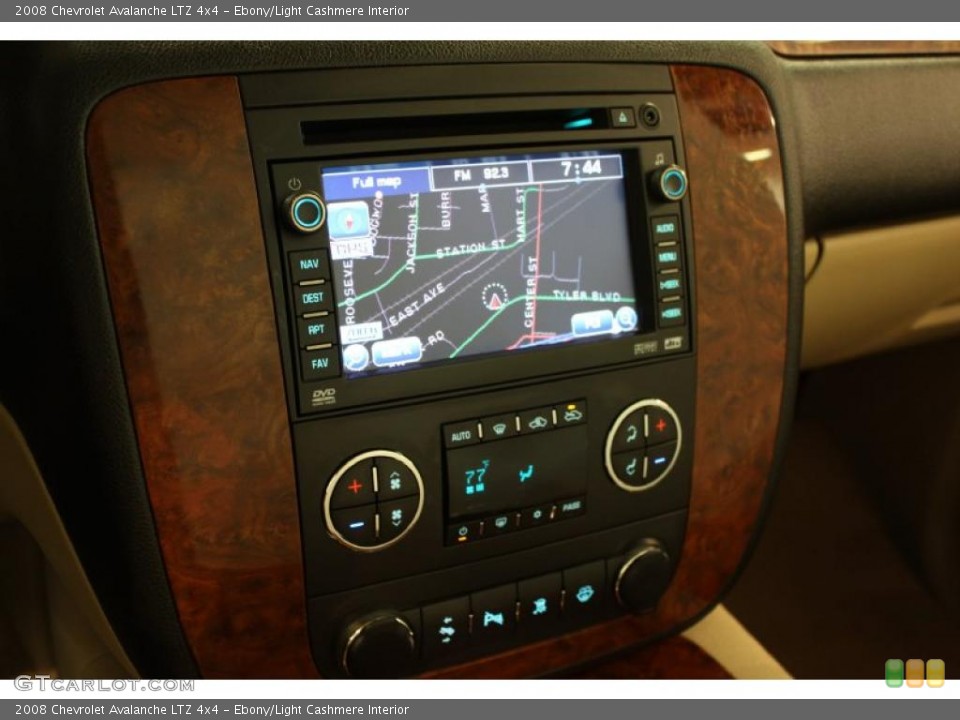 Ebony/Light Cashmere Interior Navigation for the 2008 Chevrolet Avalanche LTZ 4x4 #49179449