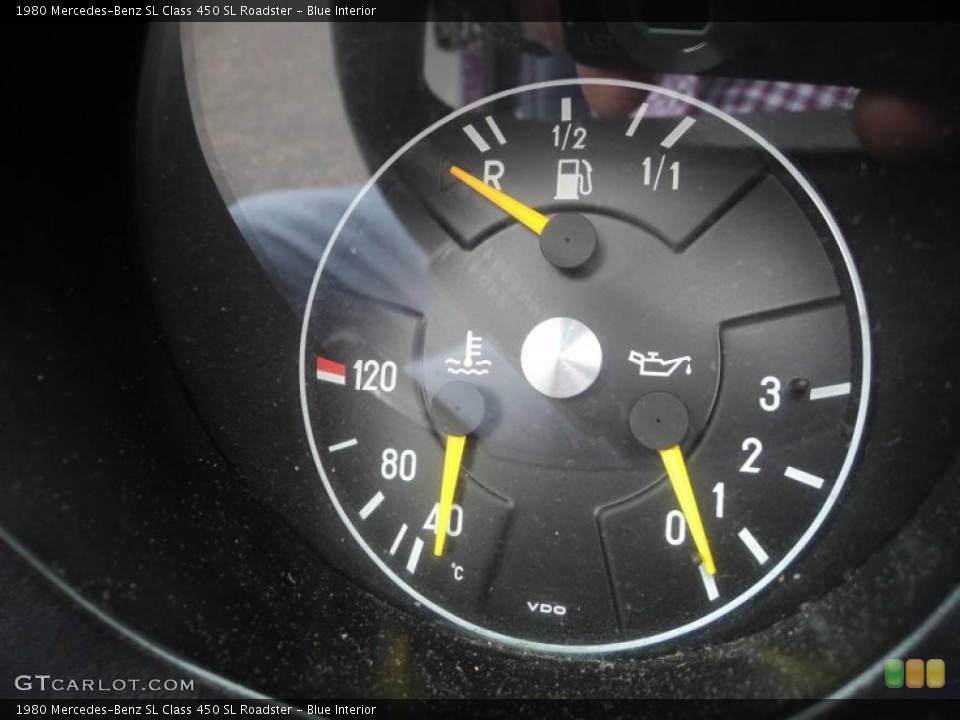 Blue Interior Gauges for the 1980 Mercedes-Benz SL Class 450 SL Roadster #49182761