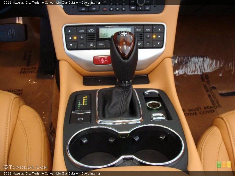 Cuoio Interior Transmission for the 2011 Maserati GranTurismo Convertible GranCabrio #49183601