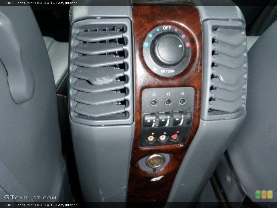 Gray Interior Controls for the 2003 Honda Pilot EX-L 4WD #49185260