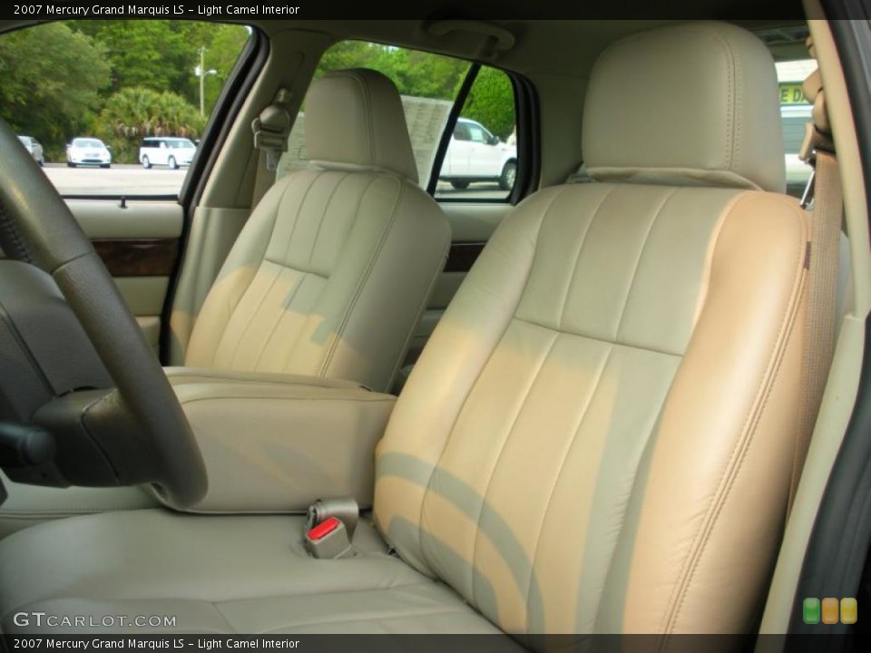 Light Camel Interior Photo for the 2007 Mercury Grand Marquis LS #49199819