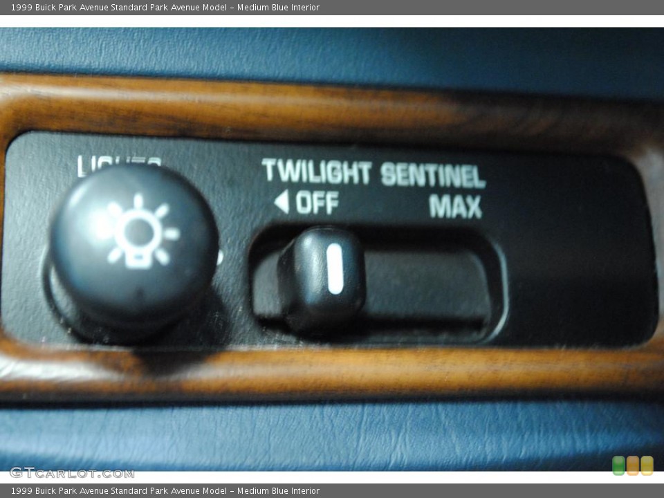 Medium Blue Interior Controls for the 1999 Buick Park Avenue  #49200539