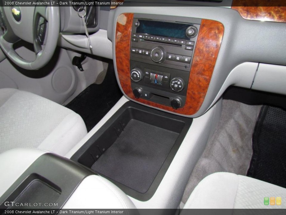 Dark Titanium/Light Titanium Interior Controls for the 2008 Chevrolet Avalanche LT #49207157
