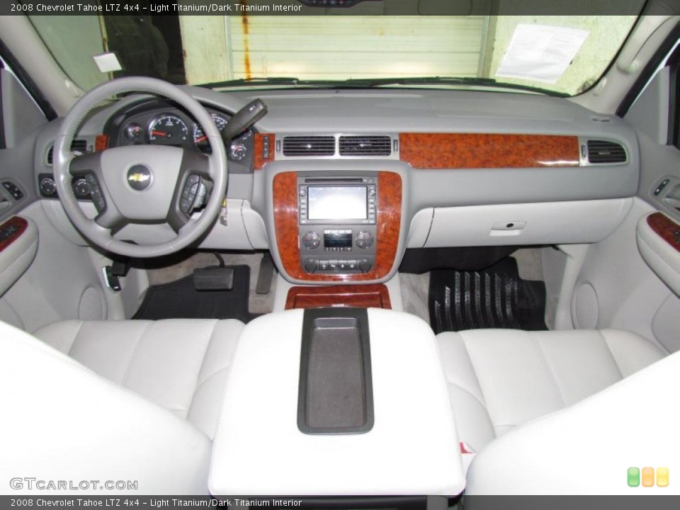 Light Titanium/Dark Titanium Interior Dashboard for the 2008 Chevrolet Tahoe LTZ 4x4 #49207406