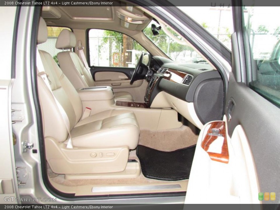 Light Cashmere/Ebony Interior Photo for the 2008 Chevrolet Tahoe LTZ 4x4 #49207682