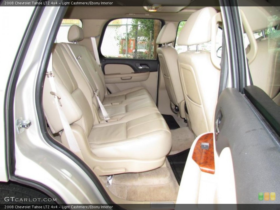 Light Cashmere/Ebony Interior Photo for the 2008 Chevrolet Tahoe LTZ 4x4 #49207697