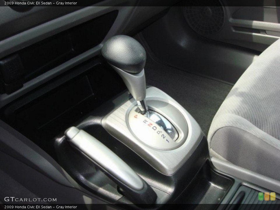 Gray Interior Transmission for the 2009 Honda Civic EX Sedan #49212266