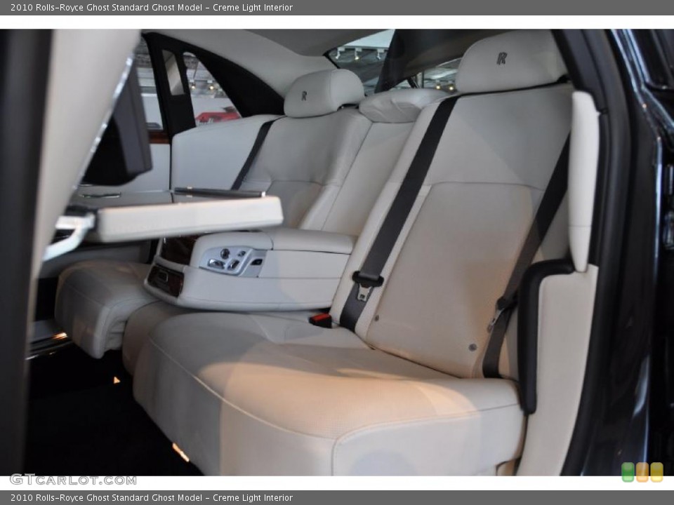 Creme Light Interior Photo for the 2010 Rolls-Royce Ghost  #49212776